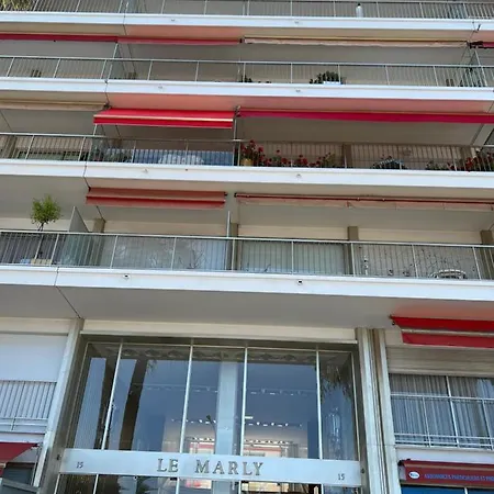 Apartment 15 Porte De France , *