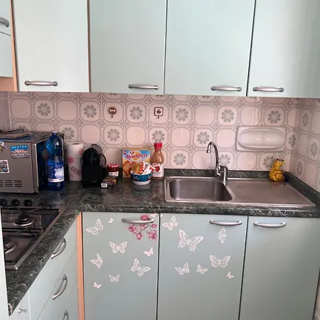 15 Porte De France , *